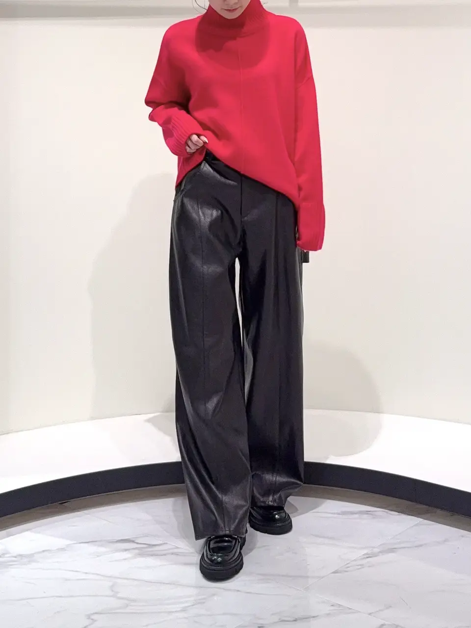 GRACE CONTINENTAL Suzuka コーディネート画像