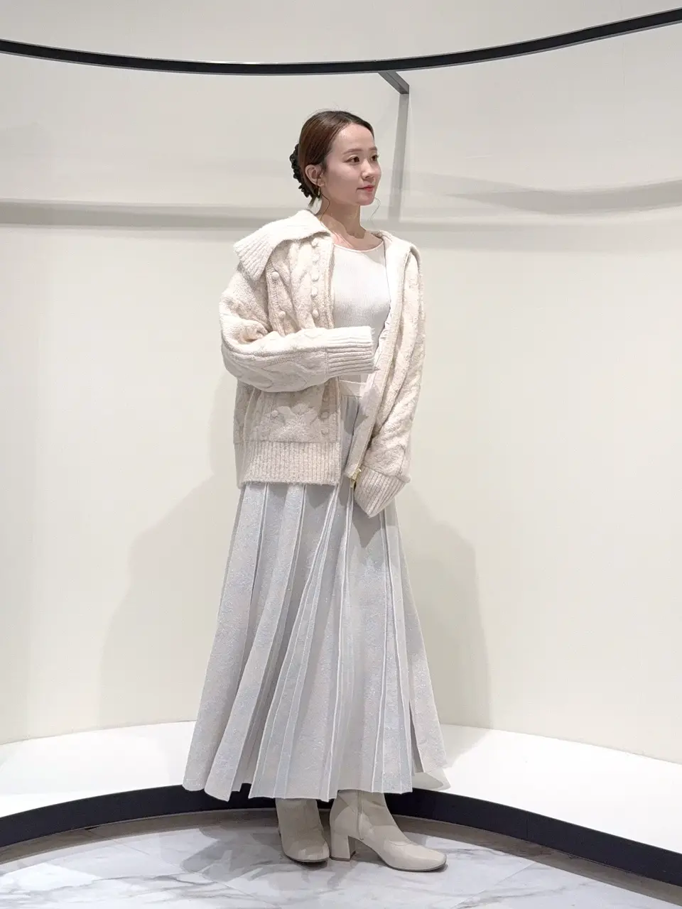 GRACE CONTINENTAL Suzuka コーディネート画像