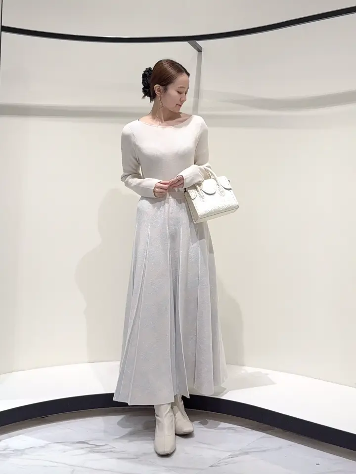 GRACE CONTINENTAL Suzuka コーディネート画像