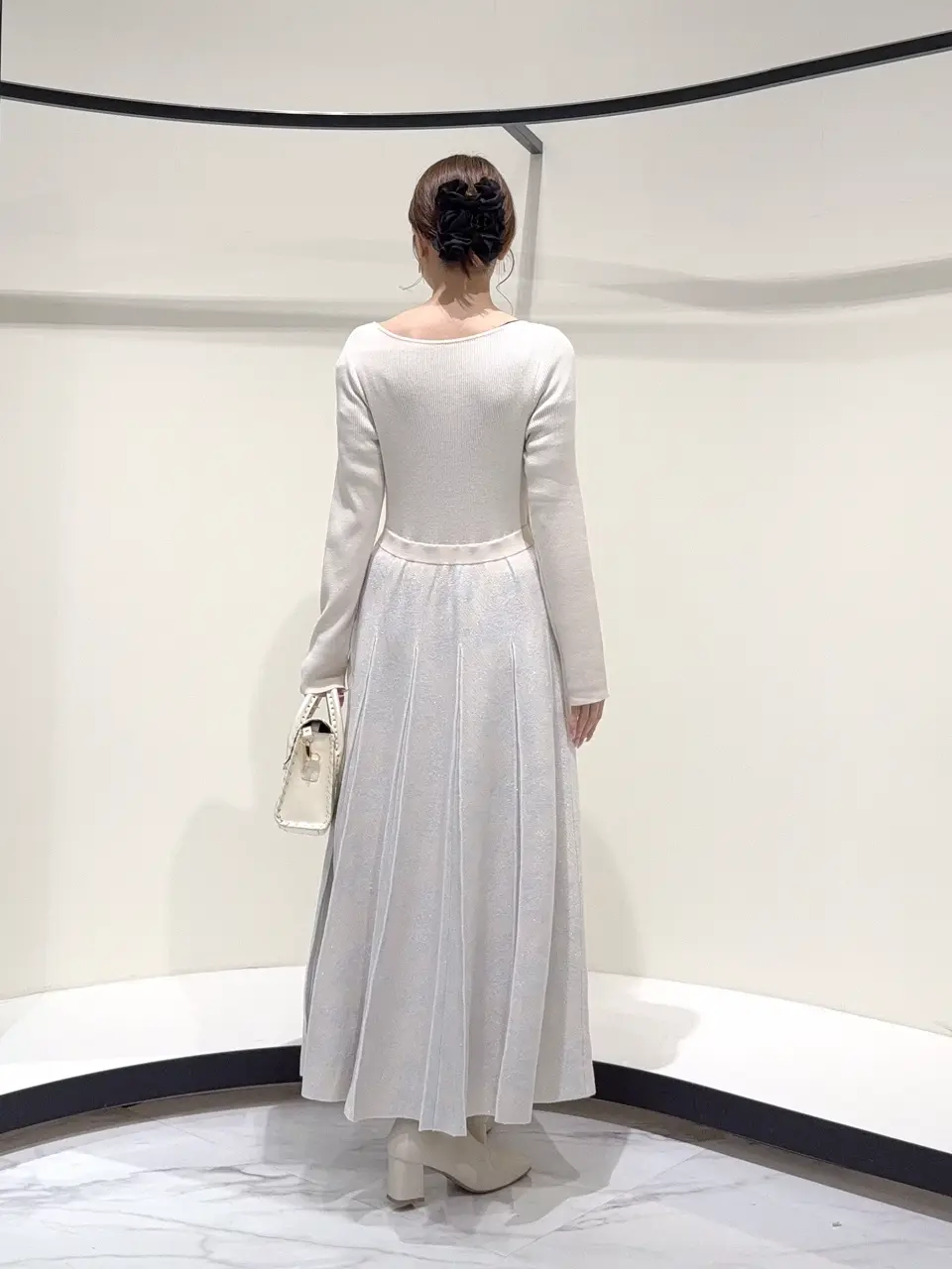 GRACE CONTINENTAL Suzuka コーディネート画像