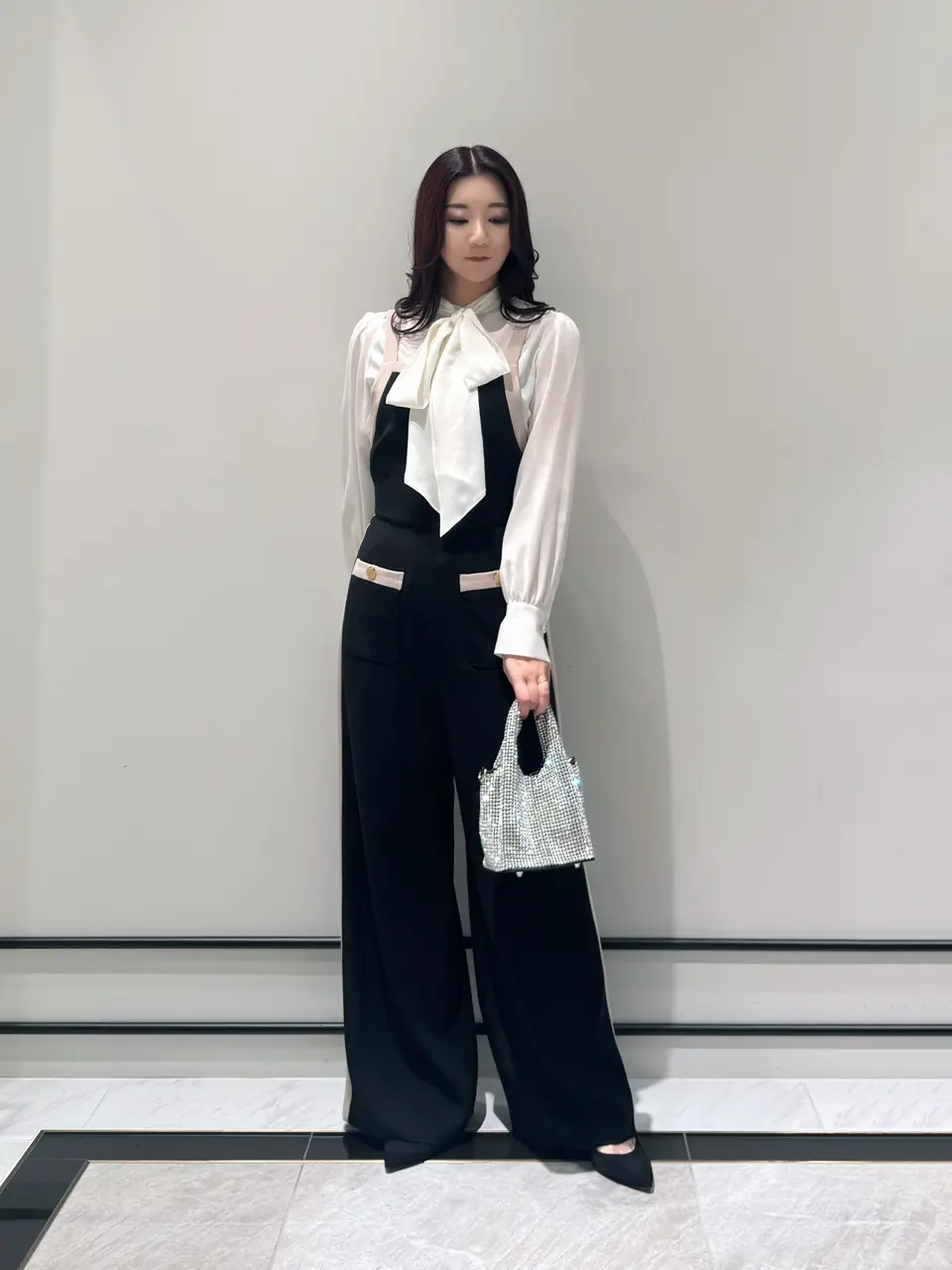  MOMOKO コーディネート画像