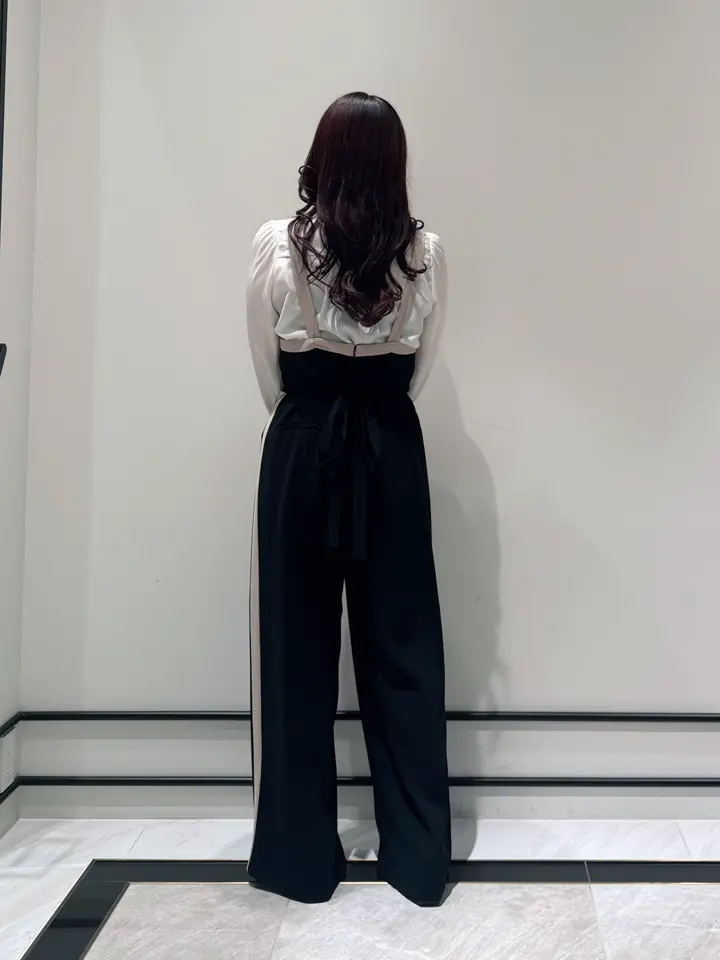 GRACE CONTINENTAL MOMOKO コーディネート画像