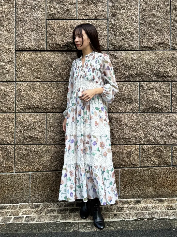 GRACE CONTINENTAL Hikaru Okada コーディネート画像