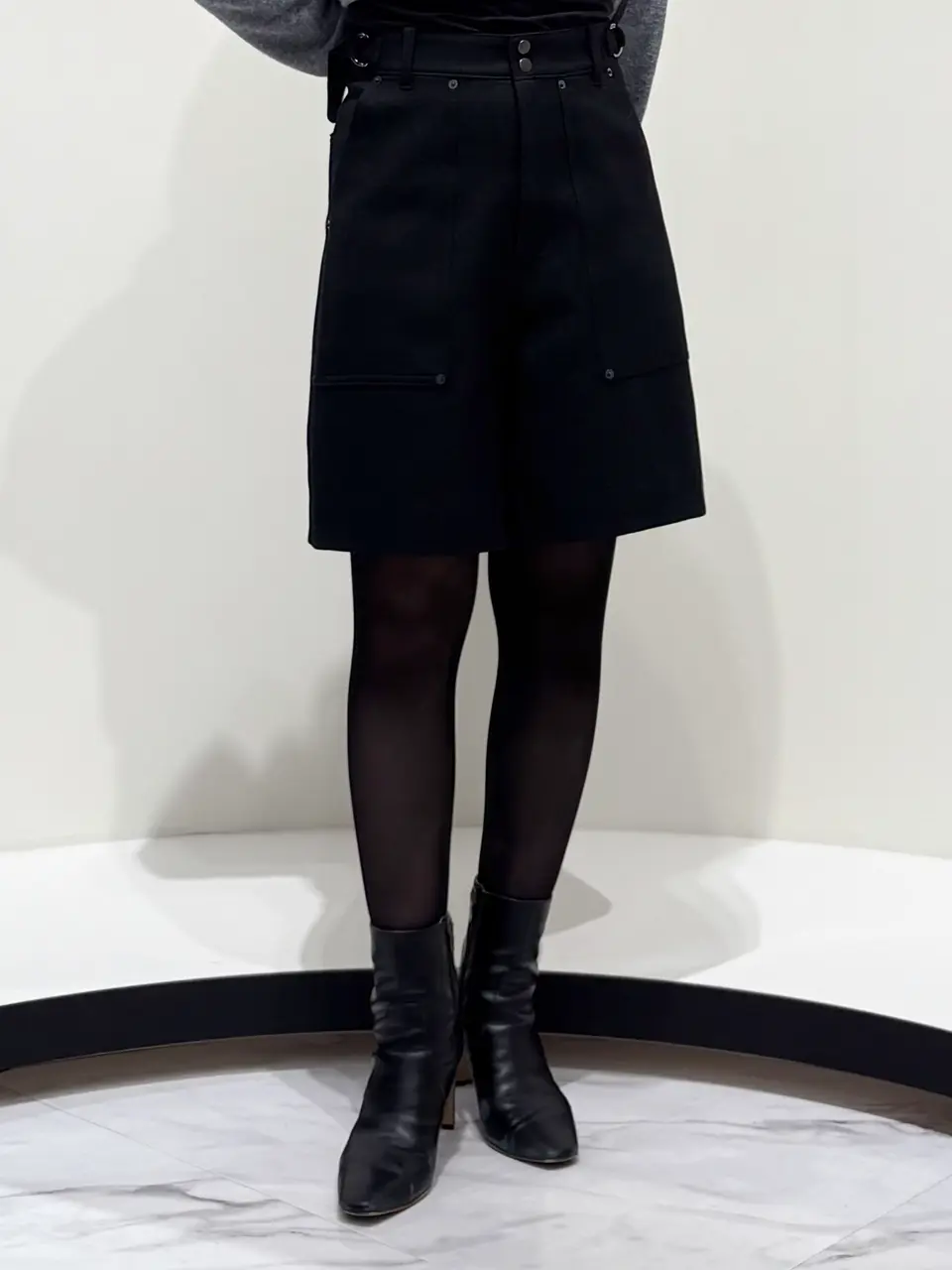 GRACE CONTINENTAL 平野 裕華 コーディネート画像