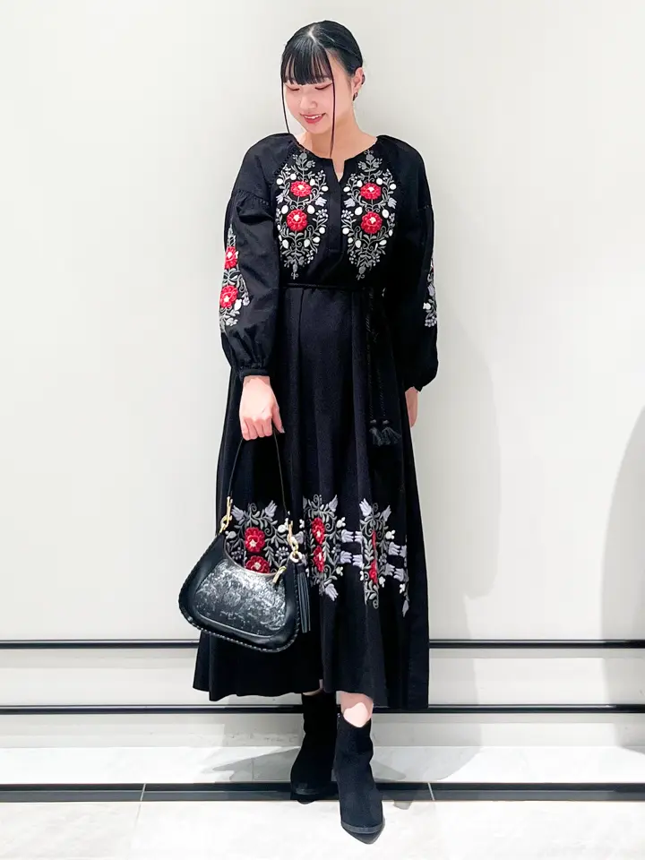 GRACE CONTINENTAL CHISAKO.S コーディネート画像