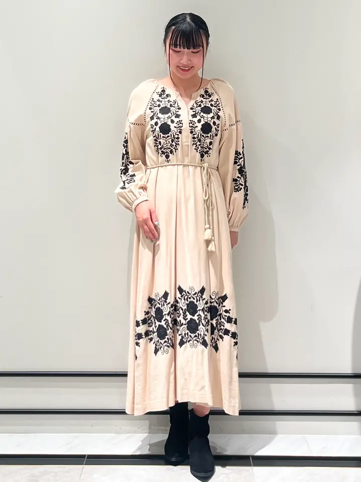 GRACE CONTINENTAL CHISAKO.S コーディネート画像