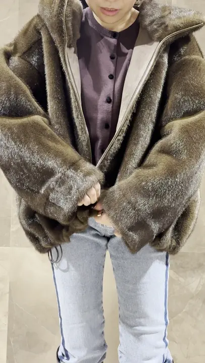 GRACE CONTINENTAL 穐山　香織 コーディネート画像