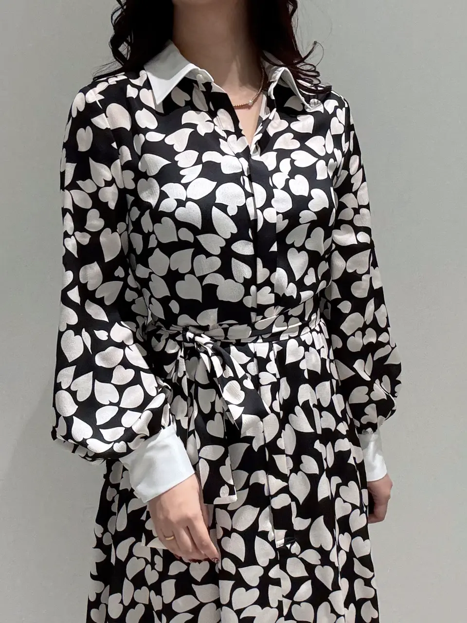 GRACE CONTINENTAL MOMOKO コーディネート画像