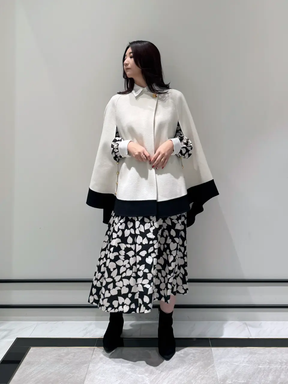 GRACE CONTINENTAL MOMOKO コーディネート画像