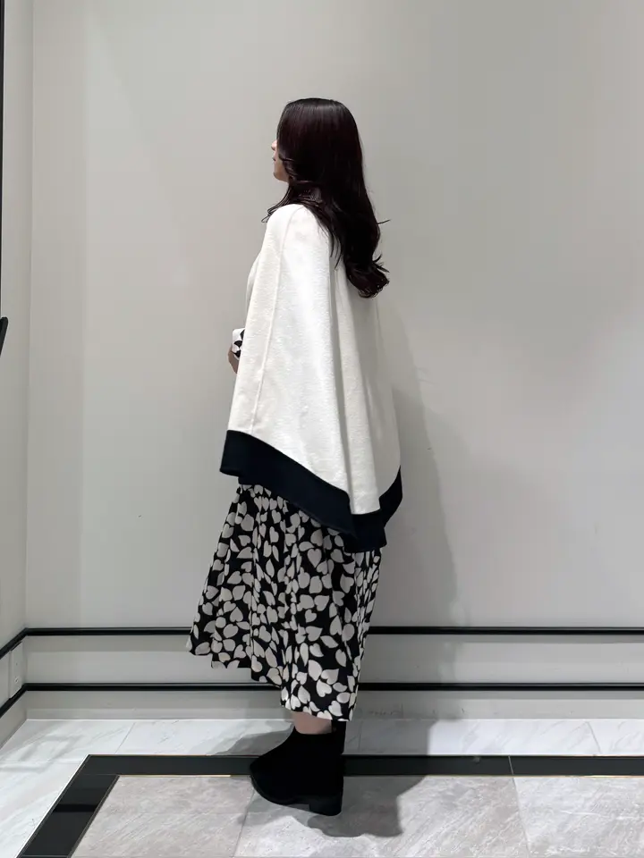 GRACE CONTINENTAL MOMOKO コーディネート画像