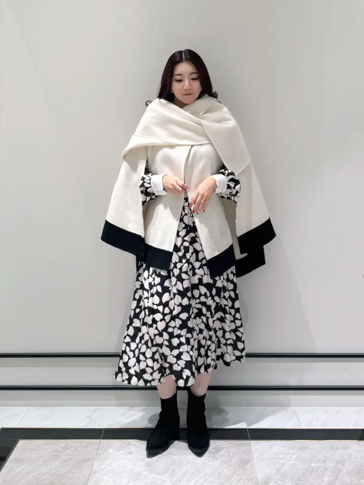 GRACE CONTINENTAL MOMOKO コーディネート画像