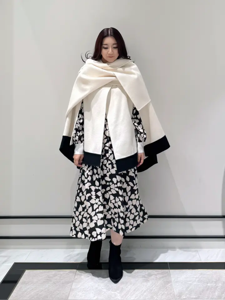 GRACE CONTINENTAL MOMOKO コーディネート画像