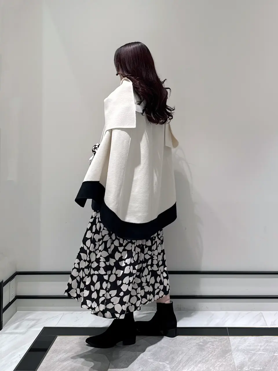 GRACE CONTINENTAL MOMOKO コーディネート画像