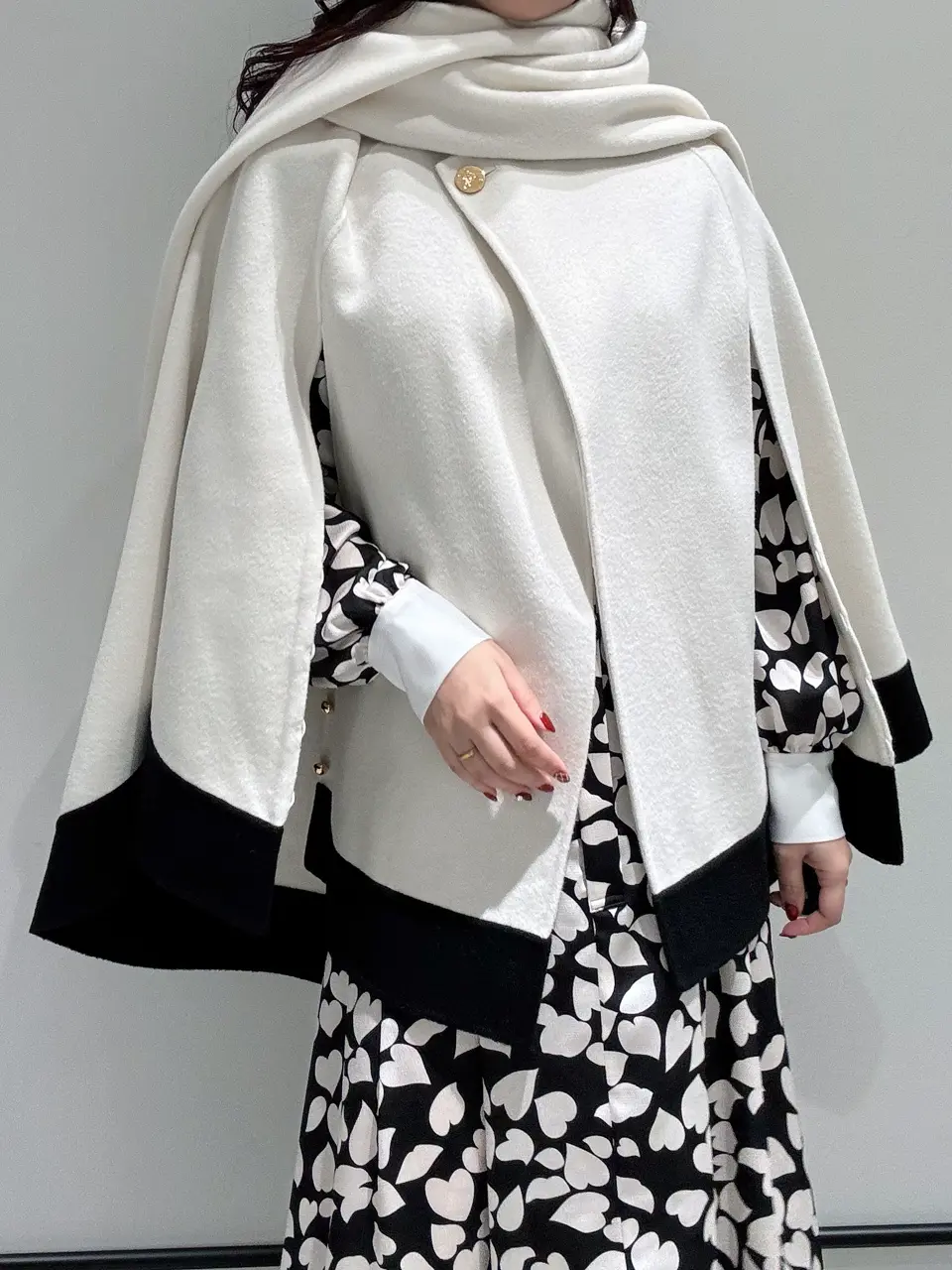 GRACE CONTINENTAL MOMOKO コーディネート画像