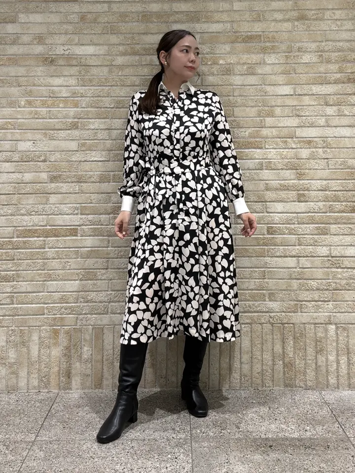 GRACE CONTINENTAL 泉　敦子 コーディネート画像