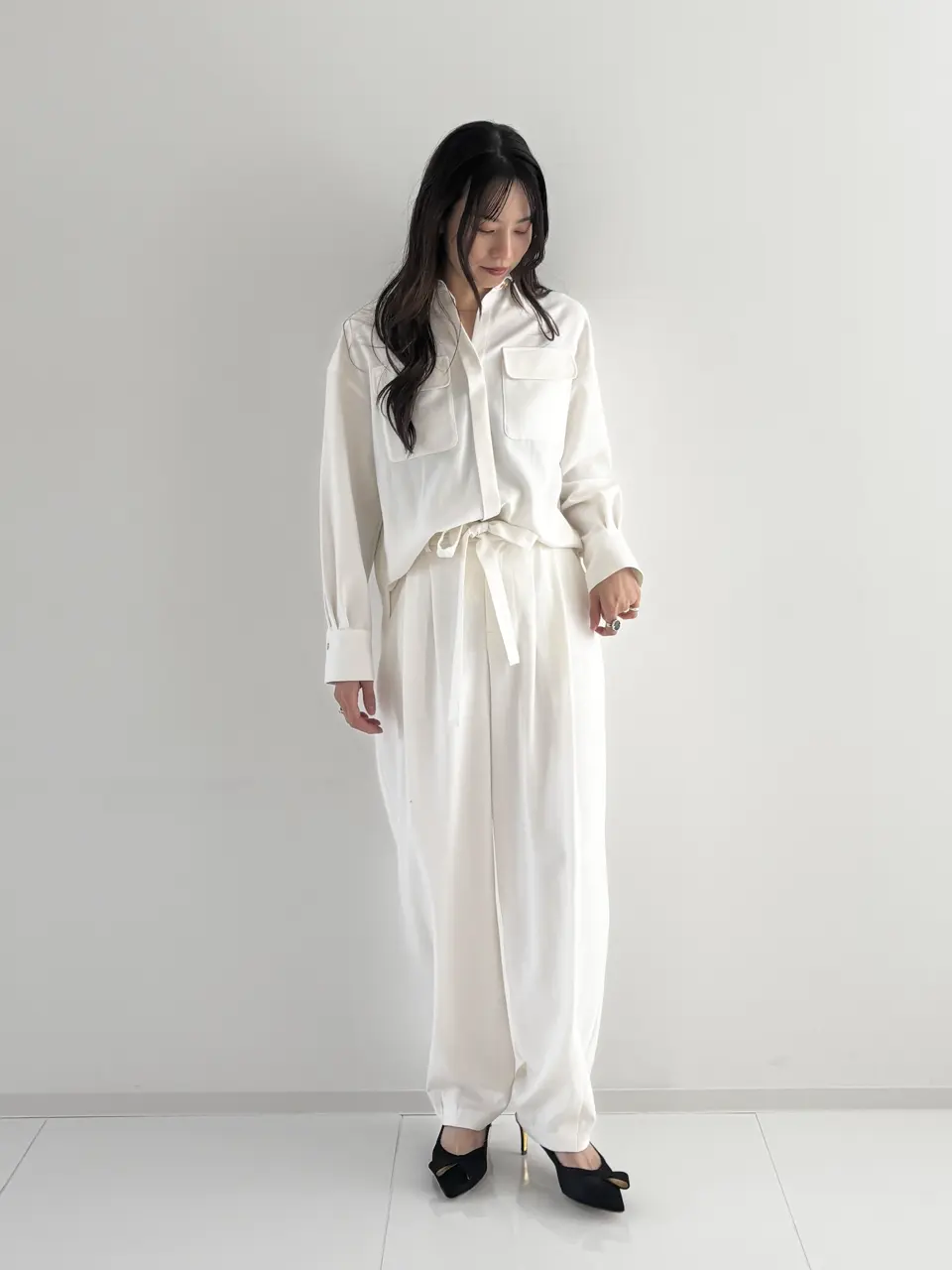 GRACE CONTINENTAL Hikaru Okada コーディネート画像