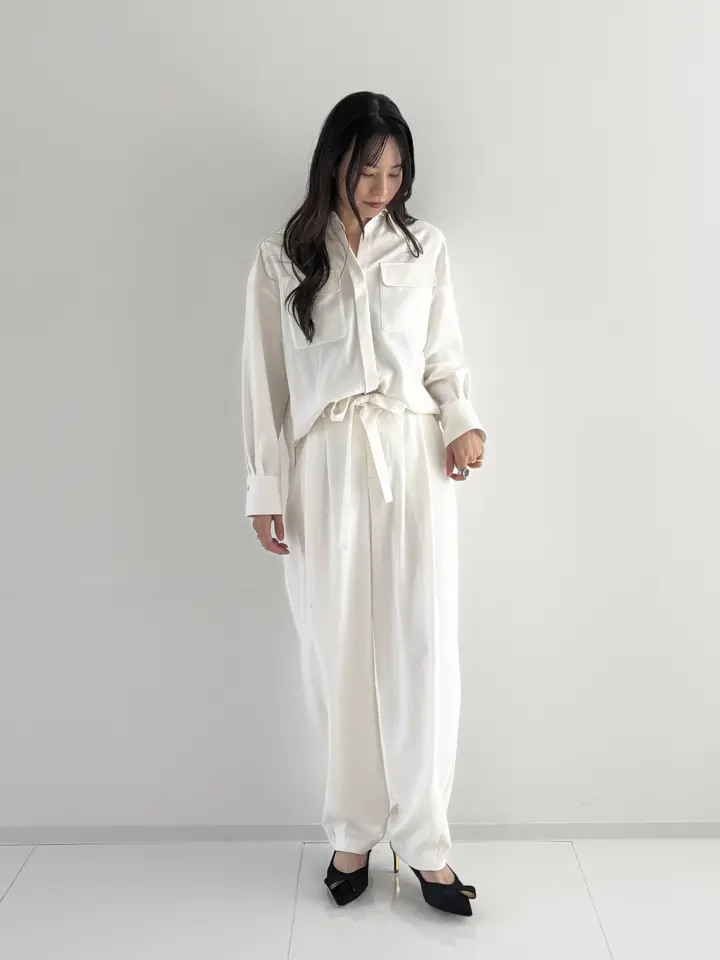 GRACE CONTINENTAL Hikaru Okada コーディネート画像