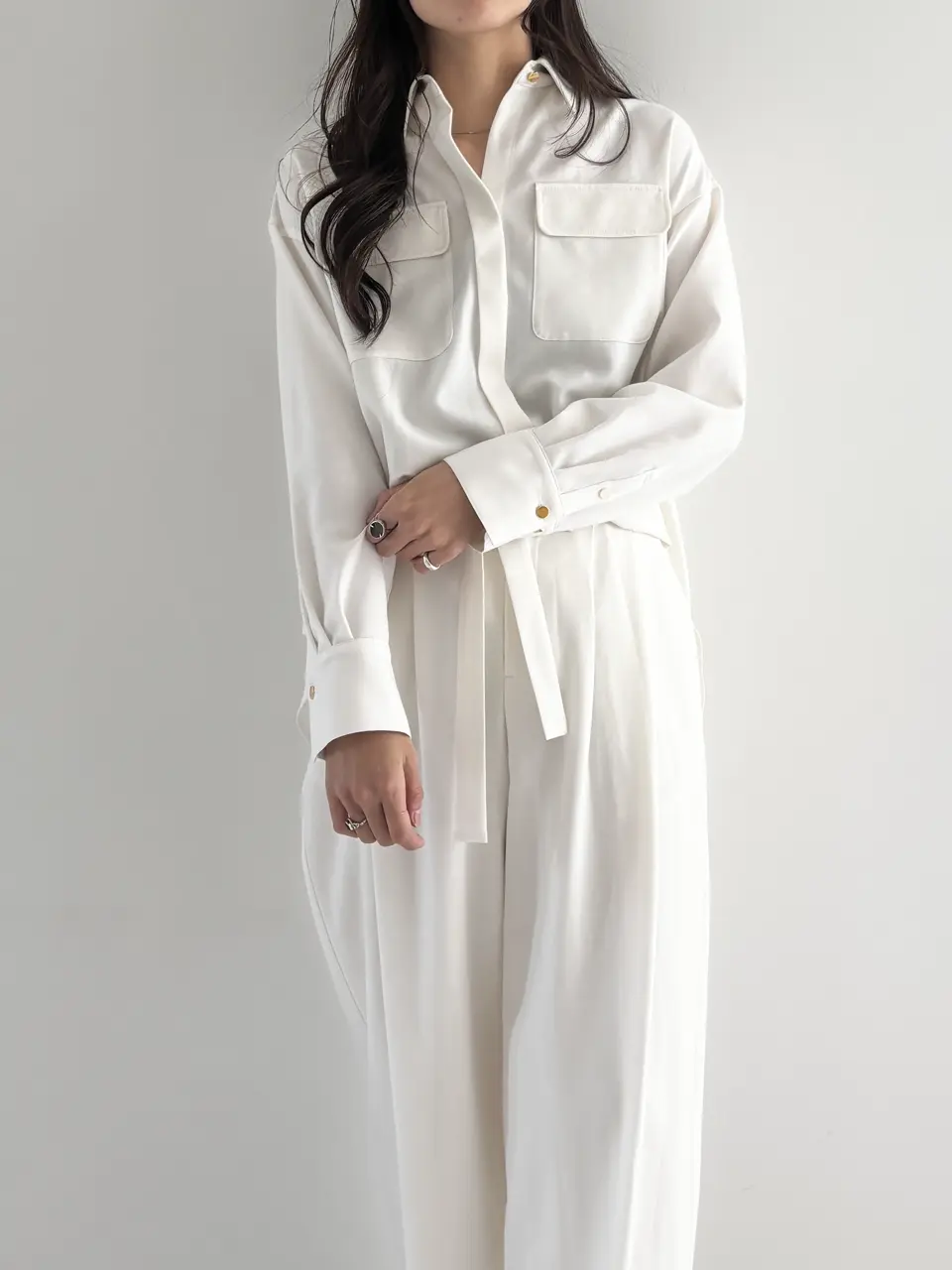 GRACE CONTINENTAL Hikaru Okada コーディネート画像