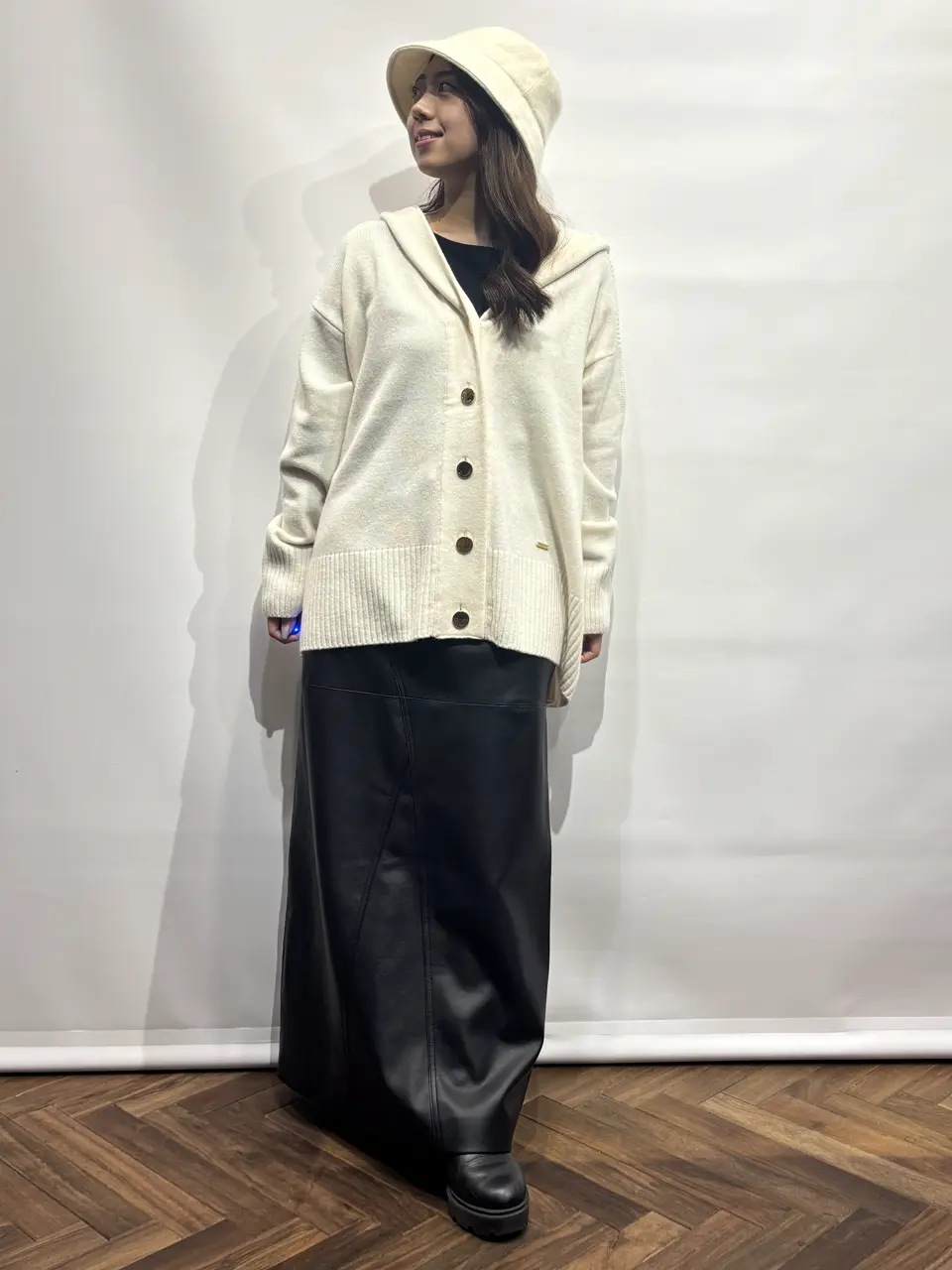  HIGASHIGAWA.R コーディネート画像