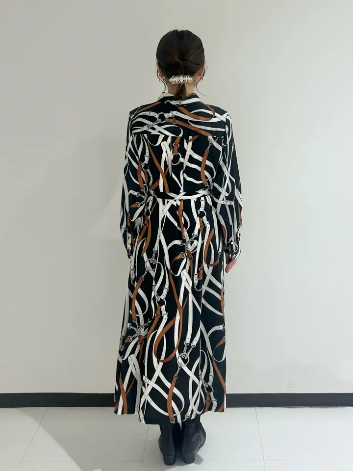 GRACE CONTINENTAL 狩野　珠季 コーディネート画像