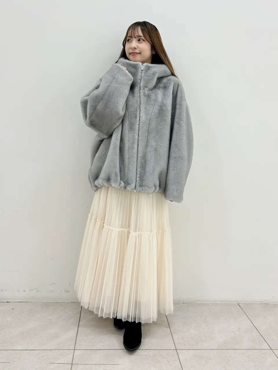 GRACE CONTINENTAL Miu Akamatsu コーディネート画像