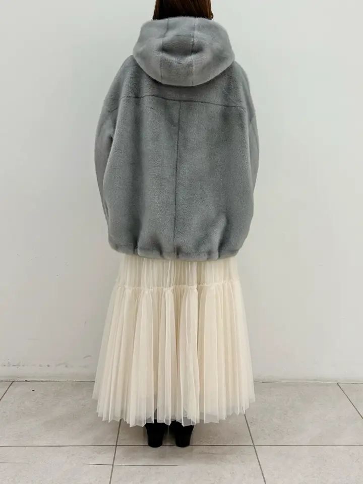 GRACE CONTINENTAL Miu Akamatsu コーディネート画像