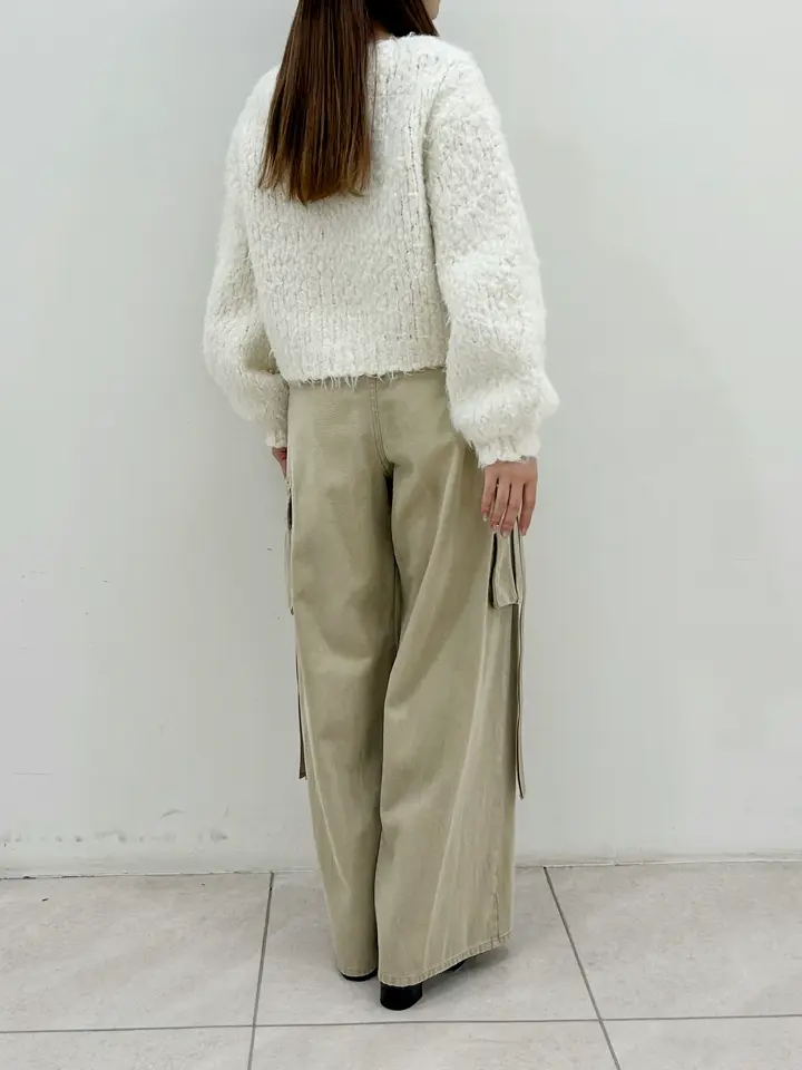 GRACE CONTINENTAL Miu Akamatsu コーディネート画像