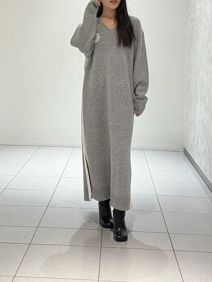 GRACE CONTINENTAL 王　宇キン コーディネート画像