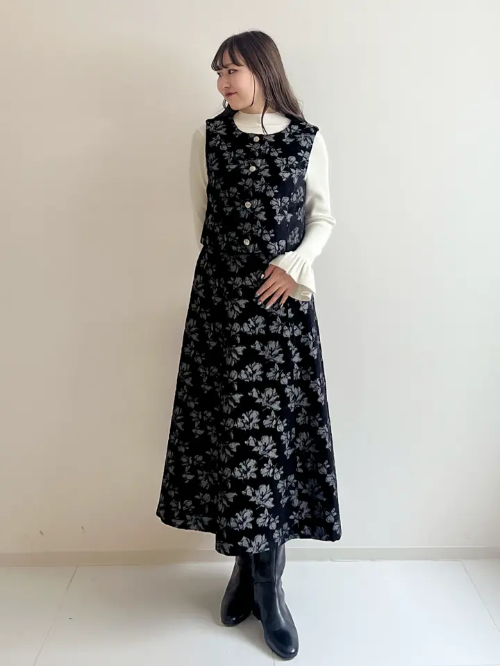 GRACE CONTINENTAL 根本　紗良 コーディネート画像