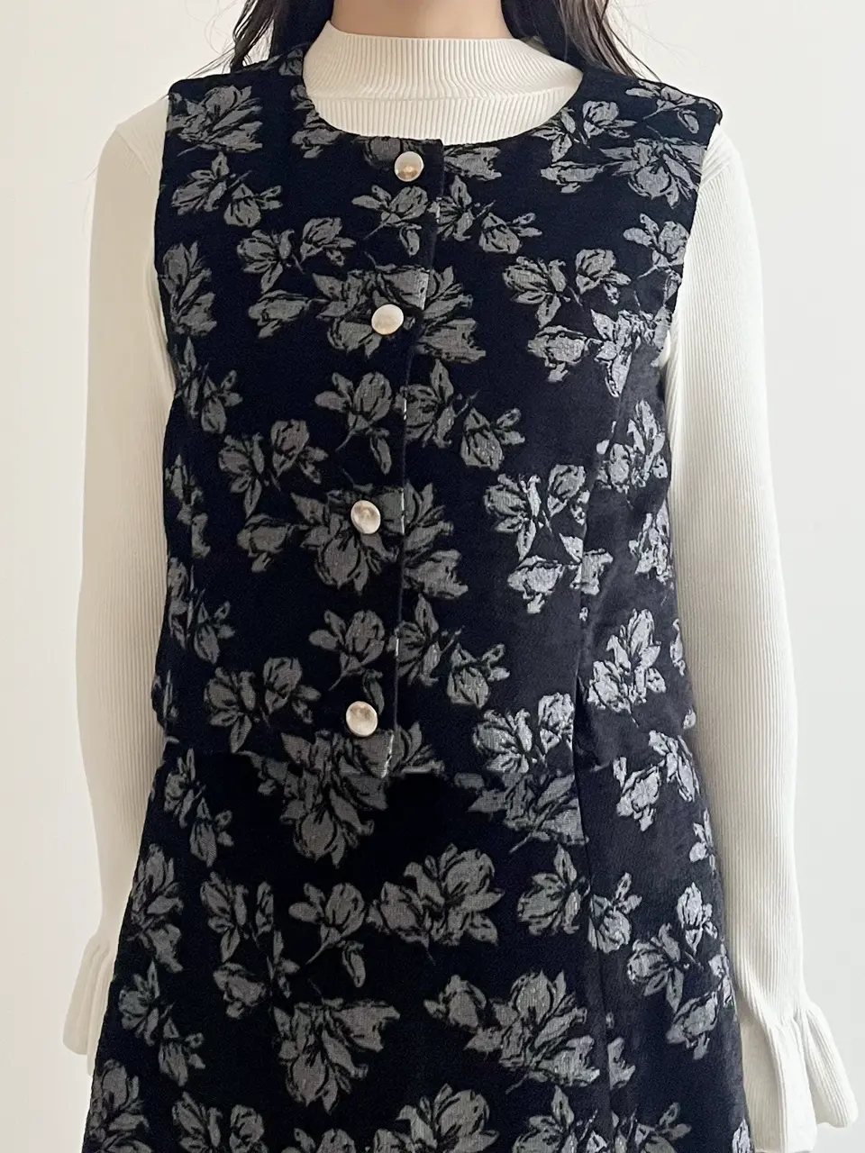 GRACE CONTINENTAL 根本　紗良 コーディネート画像