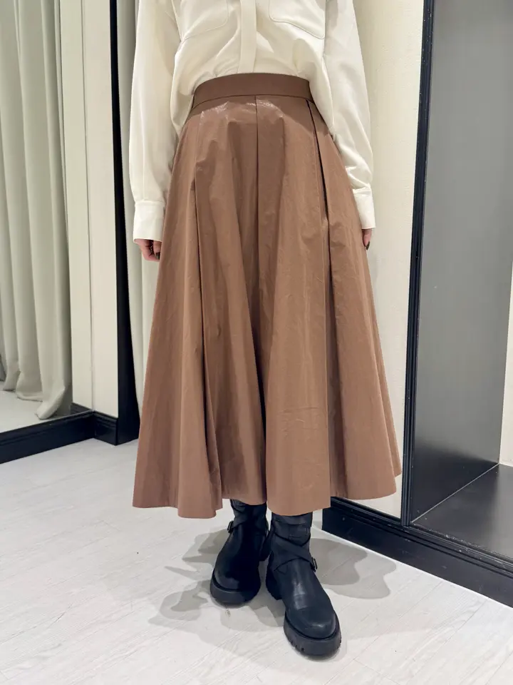 GRACE CONTINENTAL Yuuki NOZAWA コーディネート画像