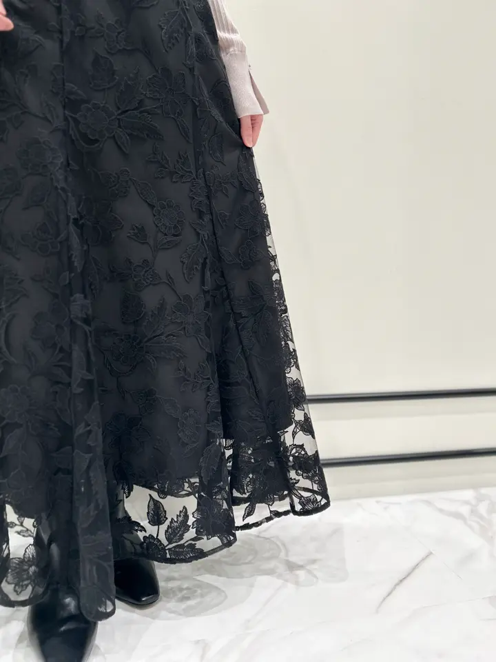 GRACE CONTINENTAL 若園　ひかり コーディネート画像