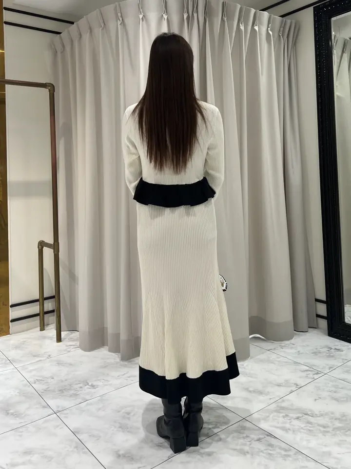 GRACE CONTINENTAL 赤坂 梨来 コーディネート画像