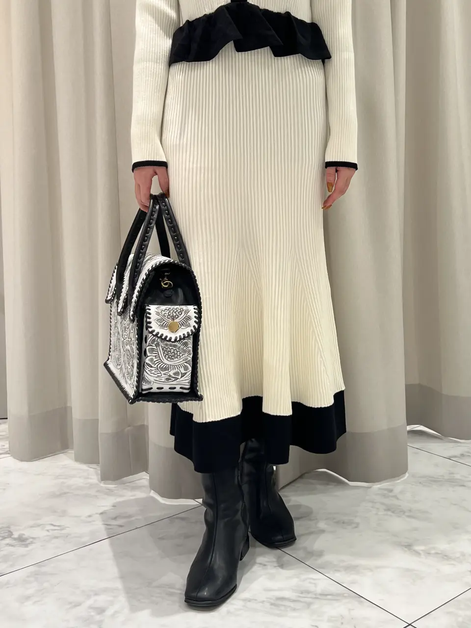 GRACE CONTINENTAL 赤坂 梨来 コーディネート画像