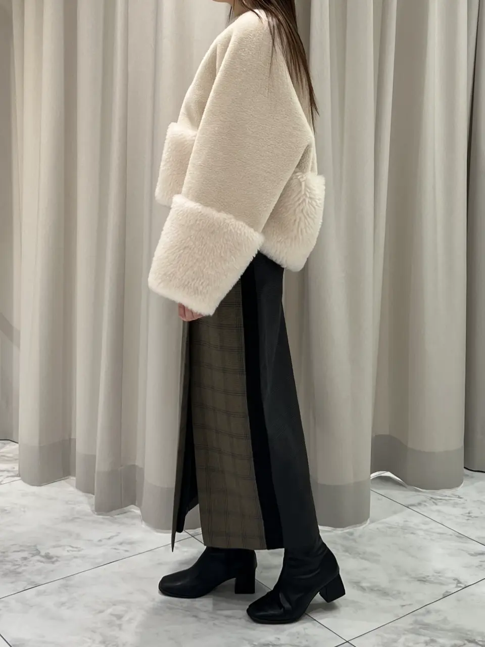 GRACE CONTINENTAL 赤坂 梨来 コーディネート画像