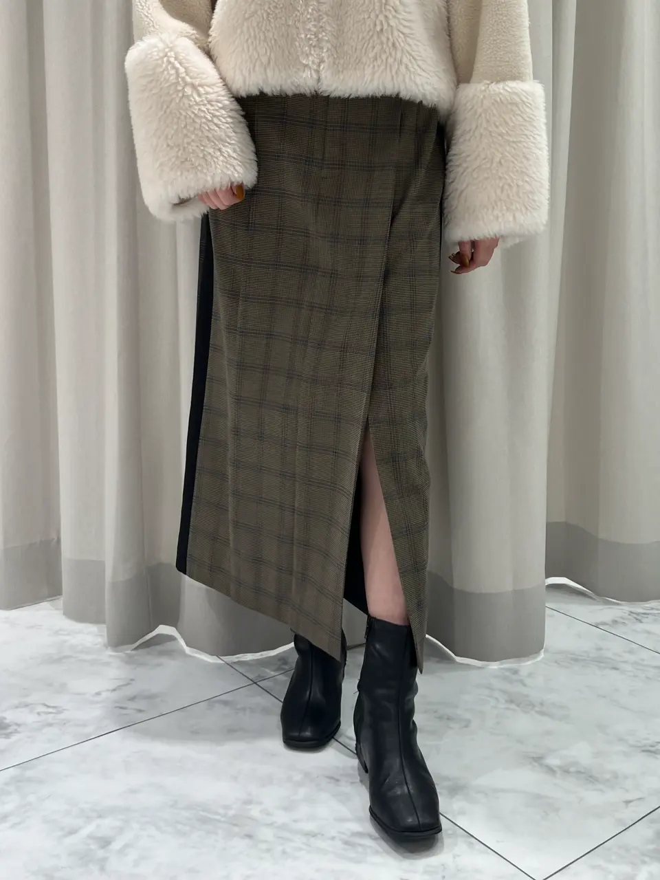 GRACE CONTINENTAL 赤坂 梨来 コーディネート画像