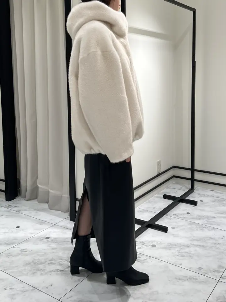 GRACE CONTINENTAL 赤坂 梨来 コーディネート画像