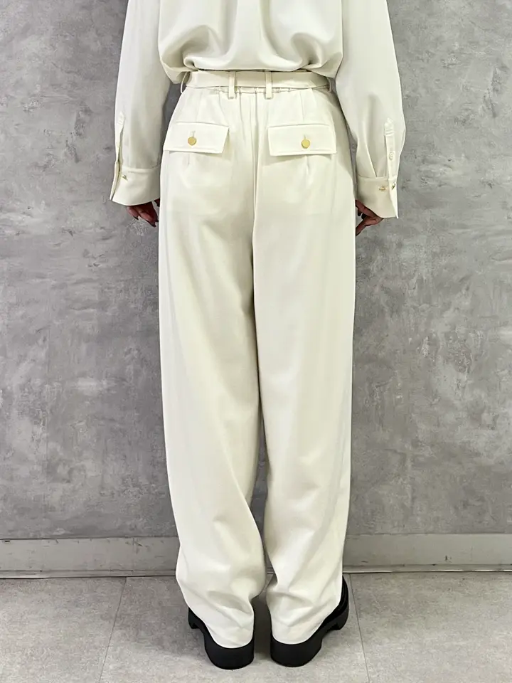 GRACE CONTINENTAL NORIA コーディネート画像