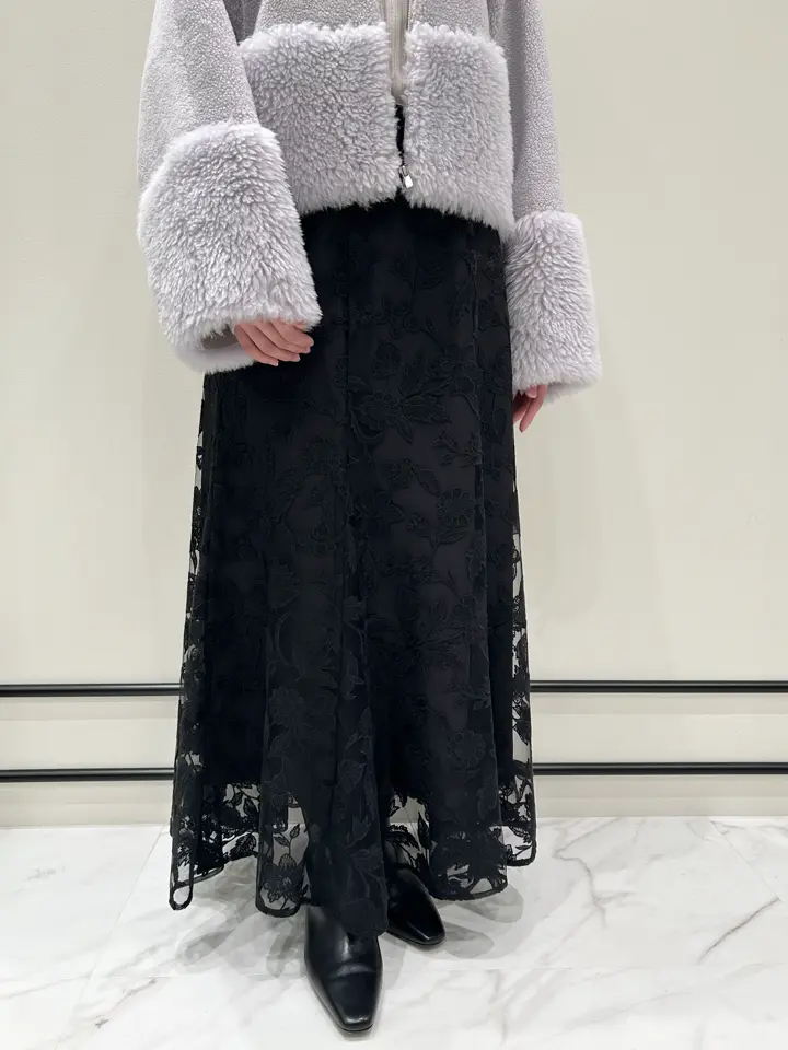 GRACE CONTINENTAL 若園　ひかり コーディネート画像