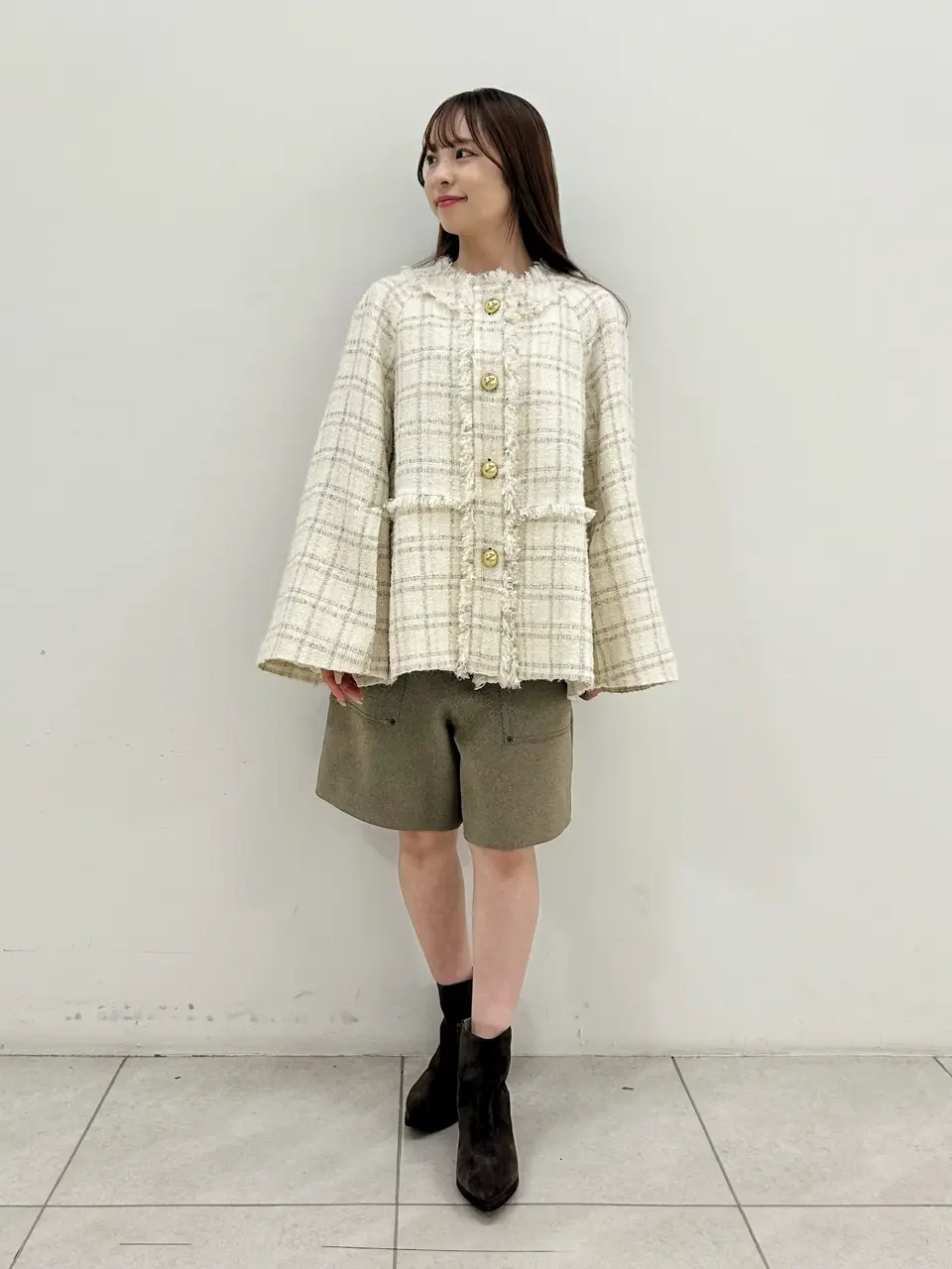 GRACE CONTINENTAL Miu Akamatsu コーディネート画像