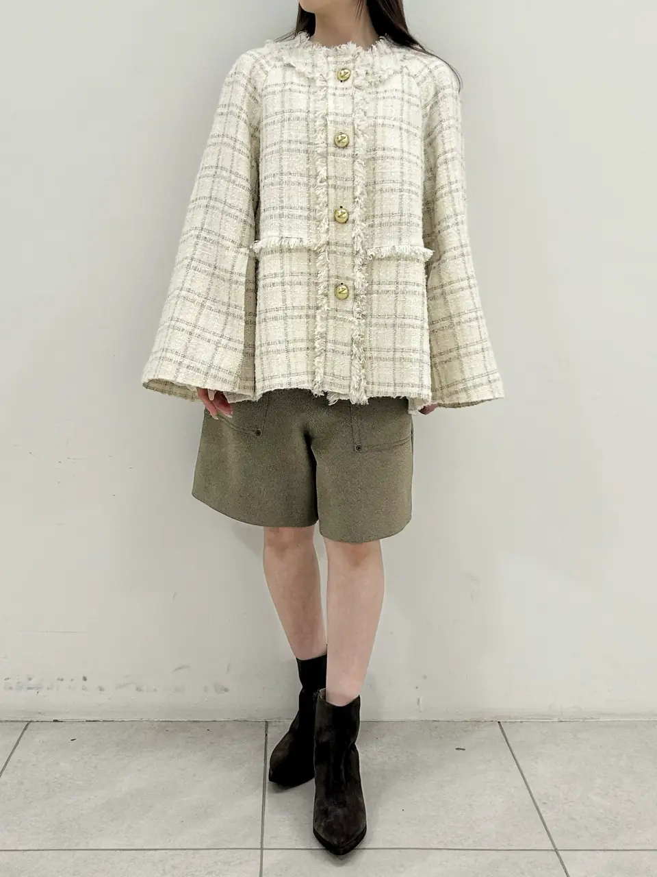 GRACE CONTINENTAL Miu Akamatsu コーディネート画像