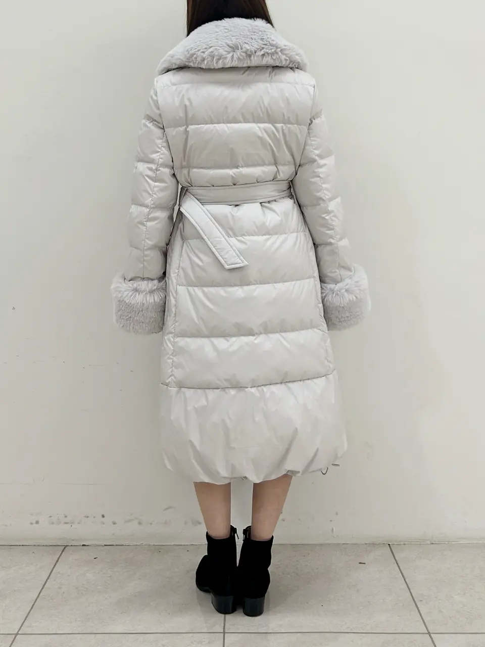 GRACE CONTINENTAL Miu Akamatsu コーディネート画像