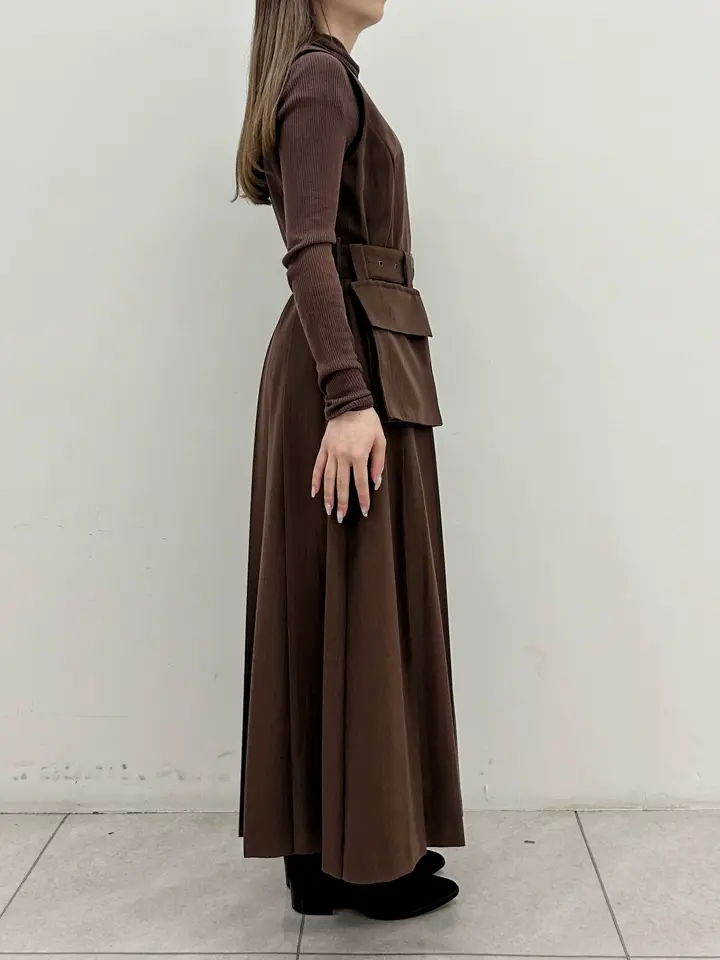 GRACE CONTINENTAL Miu Akamatsu コーディネート画像