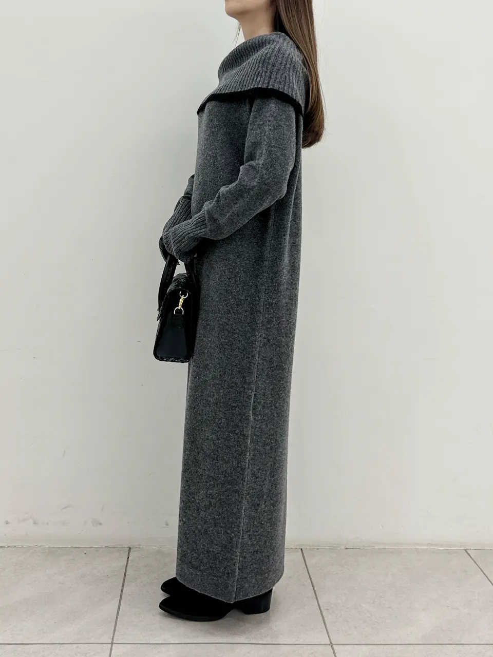 GRACE CONTINENTAL Miu Akamatsu コーディネート画像