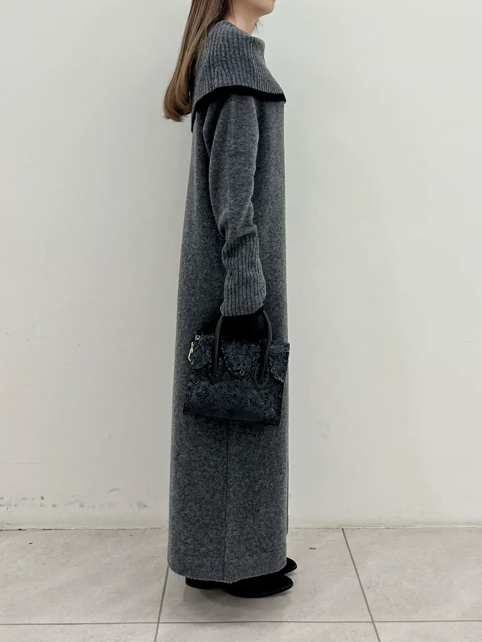 GRACE CONTINENTAL Miu Akamatsu コーディネート画像