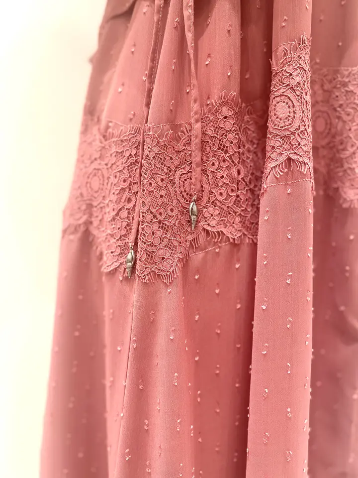 GRACE CONTINENTAL 若園　ひかり コーディネート画像