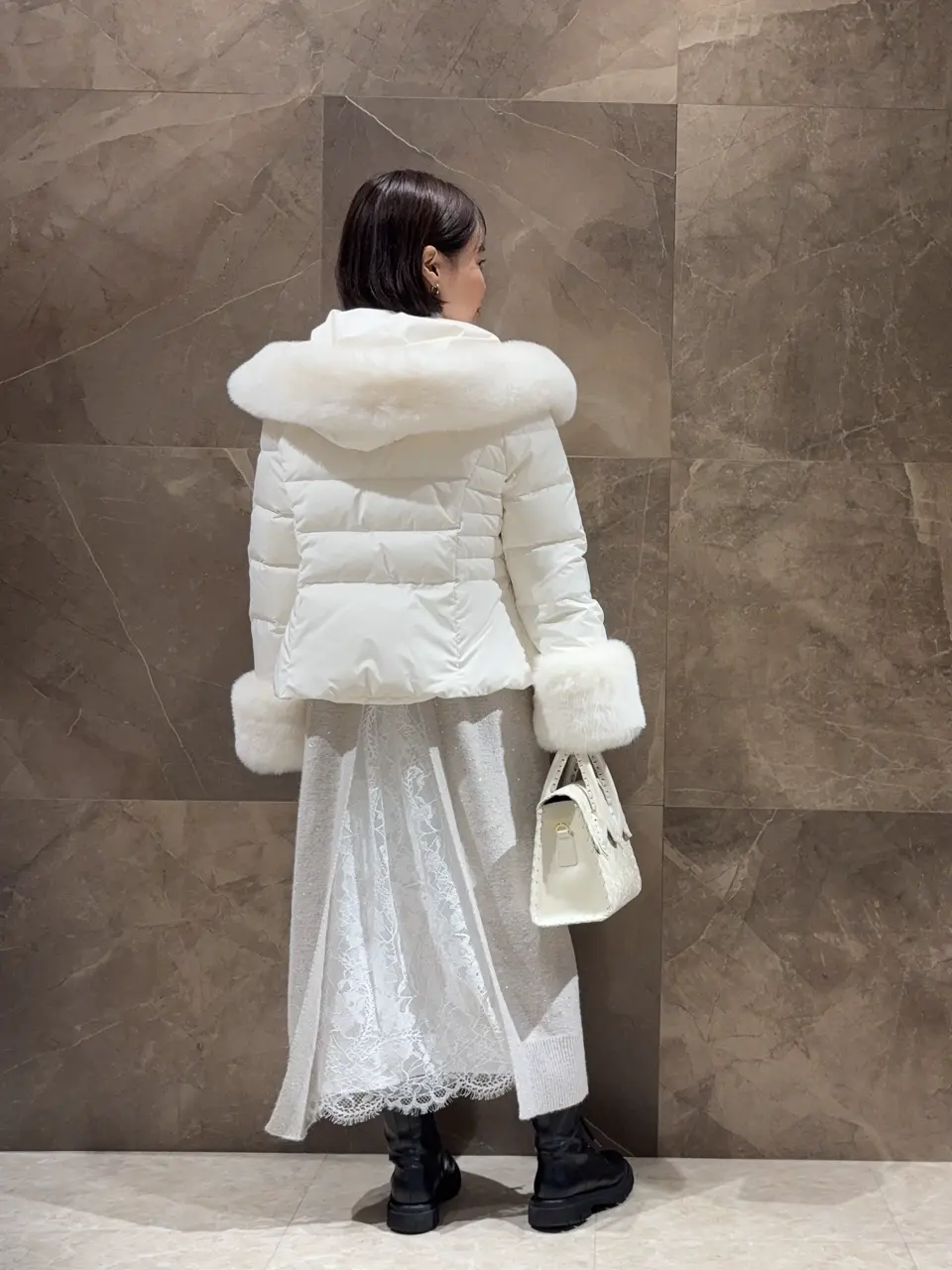 GRACE CONTINENTAL 穐山　香織 コーディネート画像