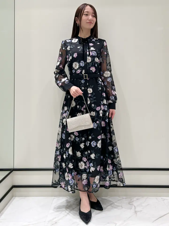 GRACE CONTINENTAL 若園　ひかり コーディネート画像