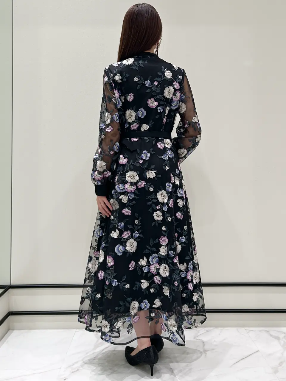 GRACE CONTINENTAL 若園　ひかり コーディネート画像