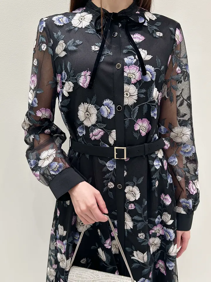 GRACE CONTINENTAL 若園　ひかり コーディネート画像